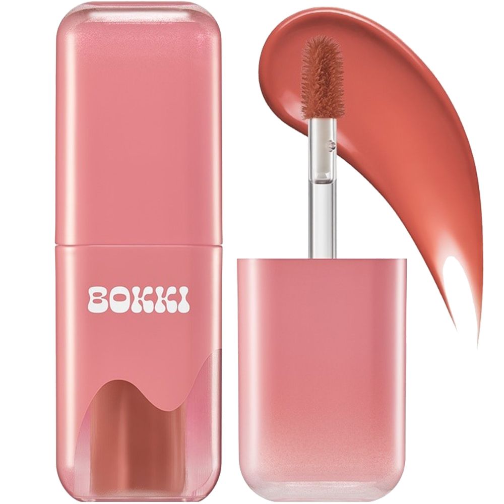 Rosa Lippenstift mit "BOKKI"-Schriftzug. Mit Applikator und Farbmuster. Abgerundete Form.