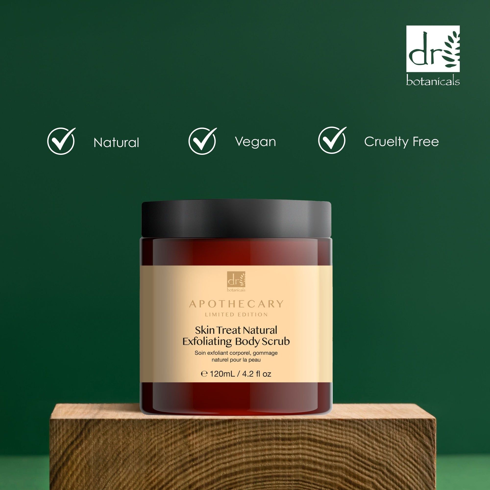 Braune Glasdose mit schwarzem Deckel auf Holzblock. Logos: Natural, Vegan, Cruelty Free. Apothecary Limited Edition. 120ml/4.2 fl oz.
