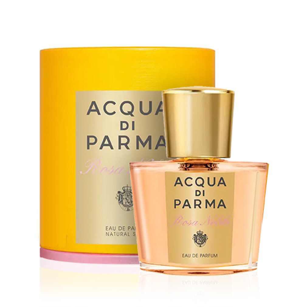 Parfümflakon und Verpackung. Goldfarbener Deckel, rosa Flüssigkeit. Aufschrift: Acqua di Parma Rosa Nobile.