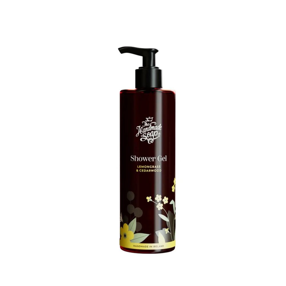 Braune Flasche mit schwarzem Pumpkopf. Aufschrift: Shower Gel, Lemongrass & Cedarwood. Blumenmuster.