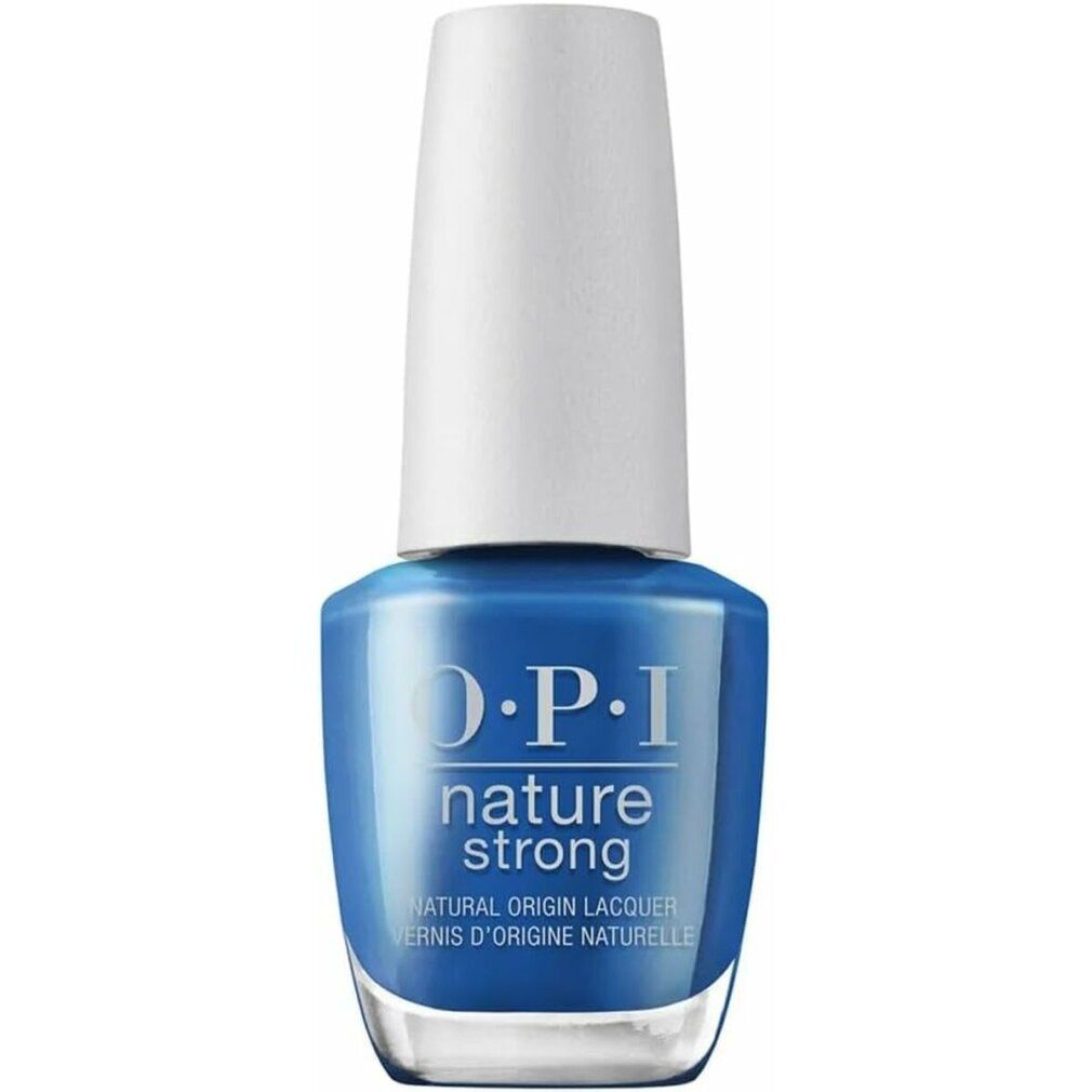 Blauer Nagellackflakon mit weißem Deckel. OPI Nature Strong. Natürlicher Ursprung.