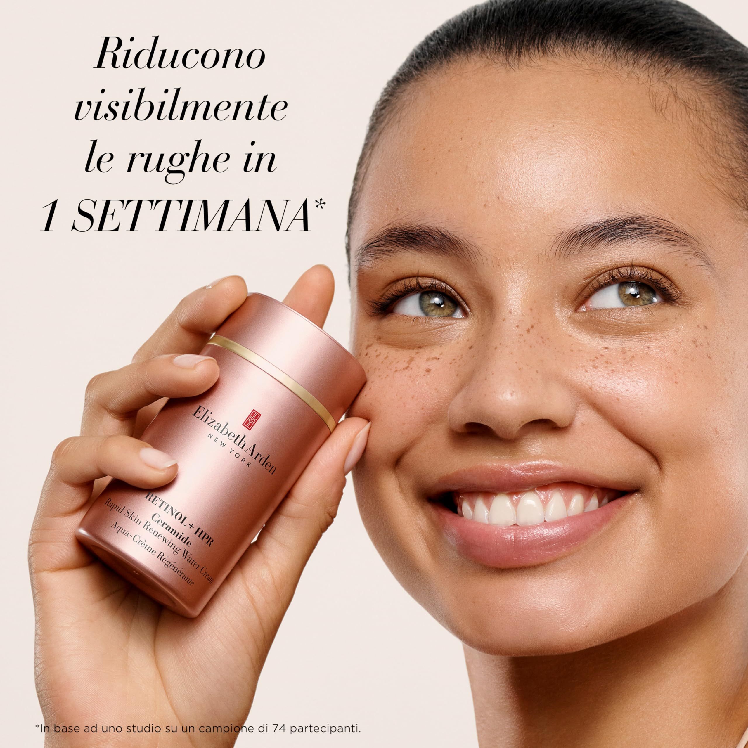 Frau hält rosafarbene Creme-Verpackung. Text: Elizabeth Arden, Retinol + HPR Ceramide, Aqua-Crème Régénérante. Frau lächelt.