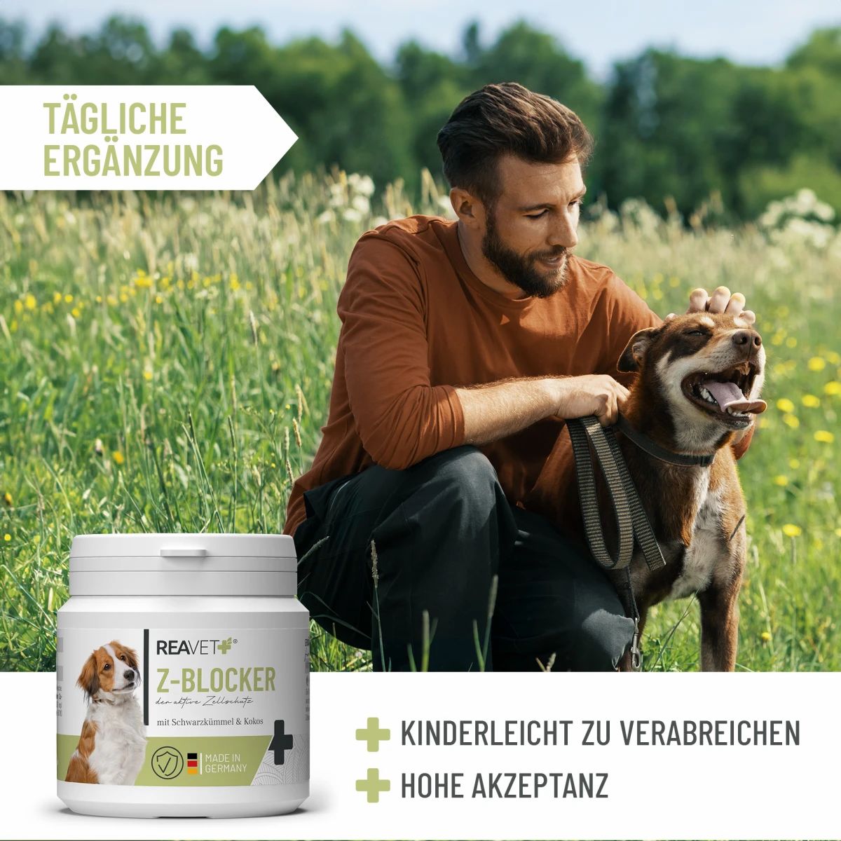 Mann und Hund im Freien. Dose mit Tabletten. Aufschrift: Z-Blocker, ReaVET. Logo mit Hund. Text: Made in Germany.