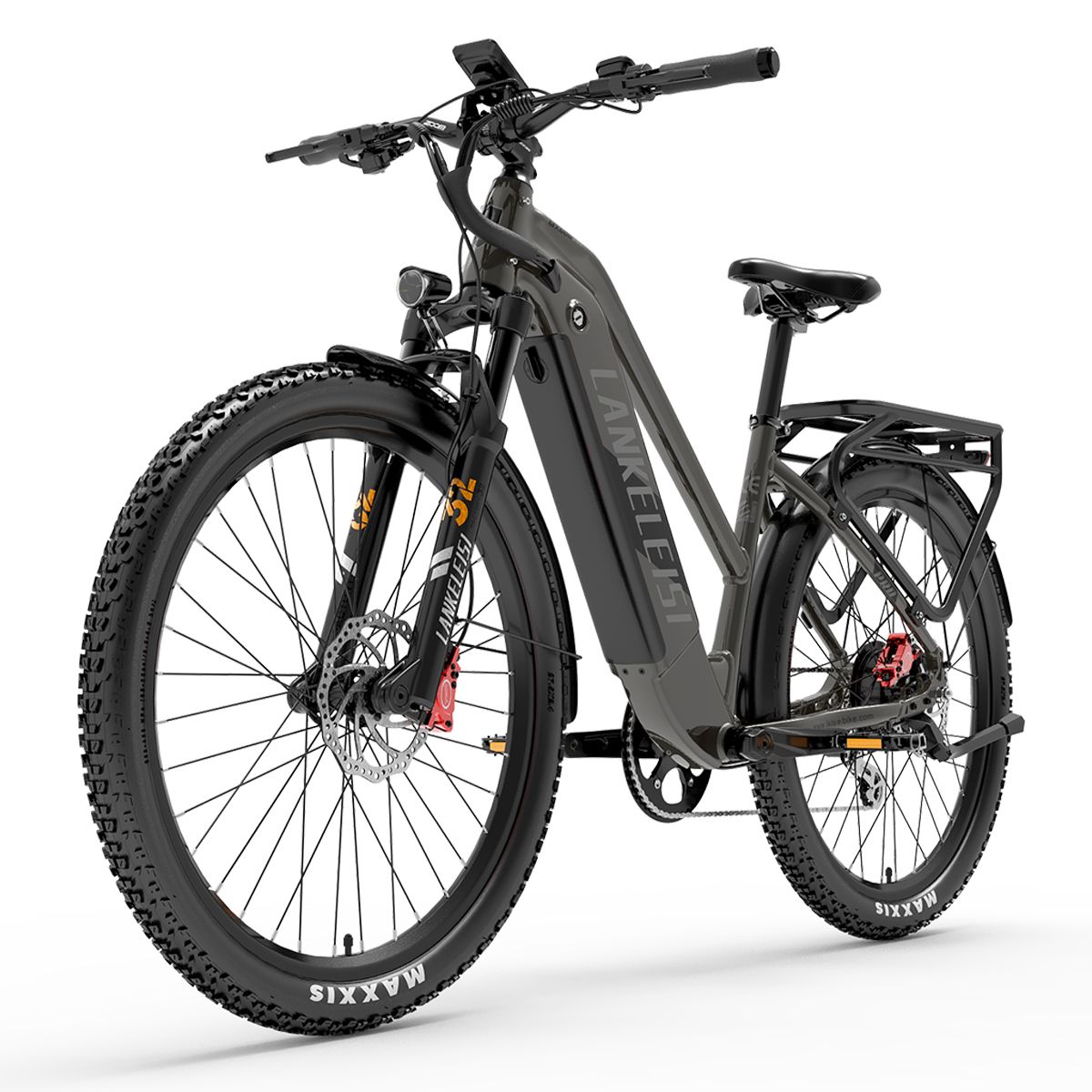 E-Trekkingrad Lankeleisi MX600 Pro. Grauer Rahmen, schwarze Reifen. Scheibenbremsen, Gepäckträger. Lenker mit Display. Maxxis-Reifen.