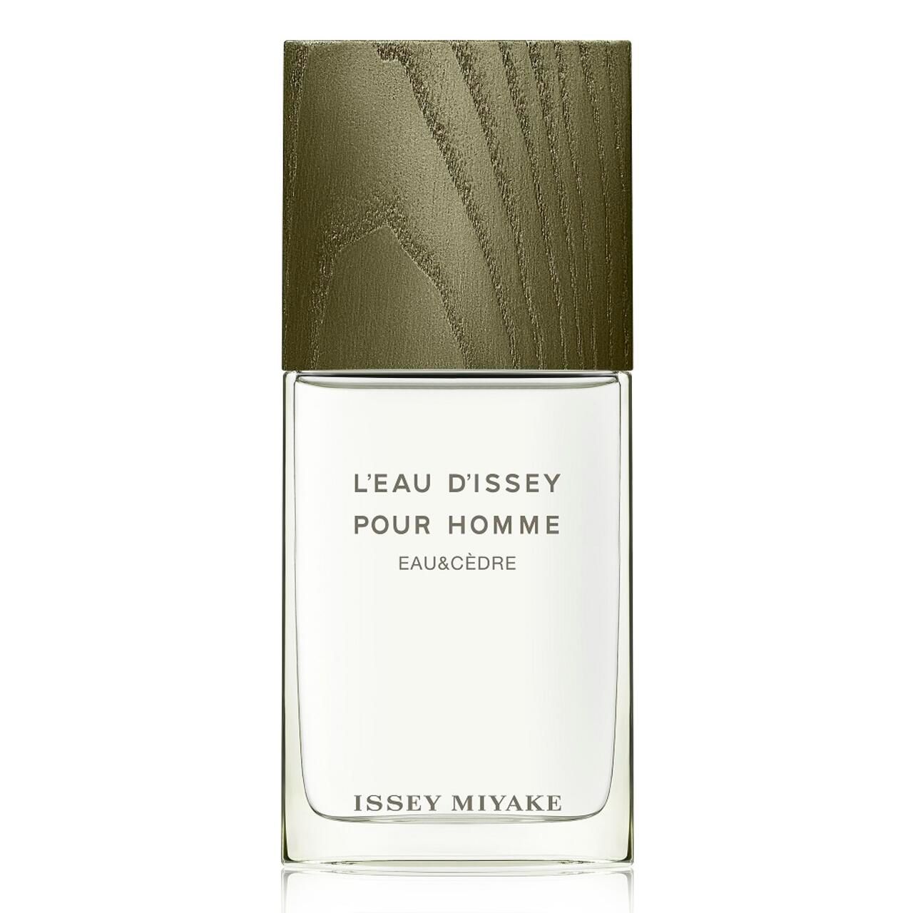 Rechteckiger Flakon mit Holzdeckel. Aufschrift: L'EAU D'ISSEY POUR HOMME EAU&CÈDRE. Marke: ISSEY MIYAKE.