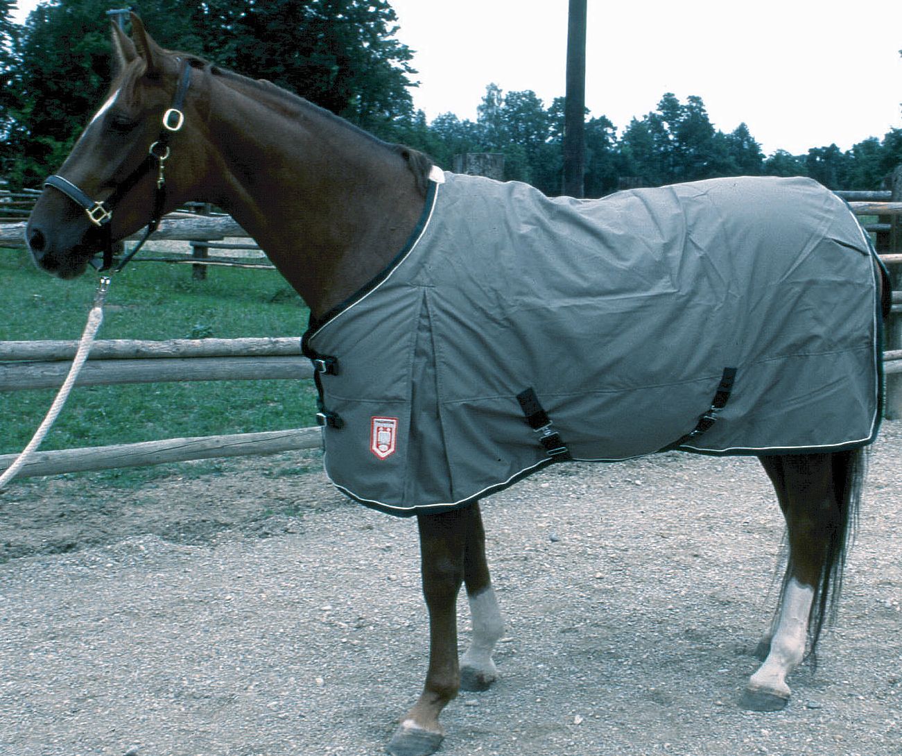 Ripley Weidedecke atmungsaktiv und wasserdicht, 135 cm