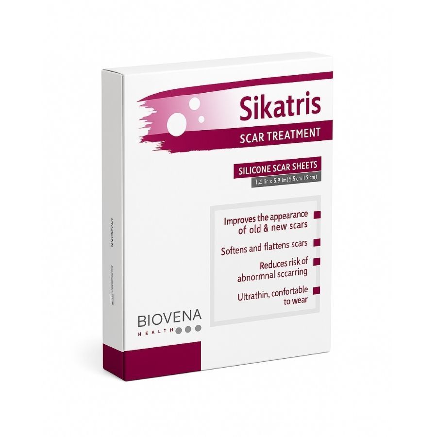Verpackung von Sikatris Narbenbehandlung. Enthält Silikon-Narbenblätter. Marke Biovena Health. Text: Reduziert Narbenrisiko.