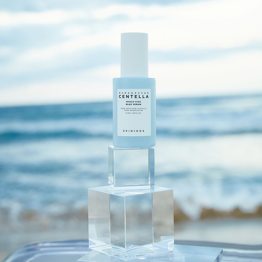 SKIN1004 Madagascar Centella Hyalu-Cica Blue Face Serum