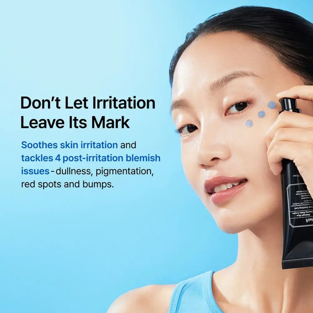 Frau hält Tube. Blaue Punkte auf Gesicht. Text: Don't Let Irritation Leave Its Mark.