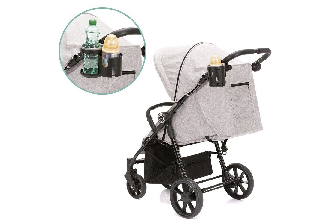 Kinderwagen mit Flaschenhalterung. Grauer Stoff, schwarzes Gestell. Flaschenhalterung mit Flasche.