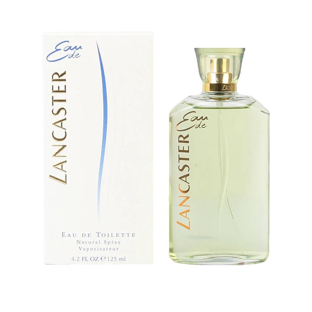 Eau de Toilette-Flakon neben weißer Schachtel. Goldener Schriftzug "Lancaster". Blaue geschwungene Linie auf der Schachtel.