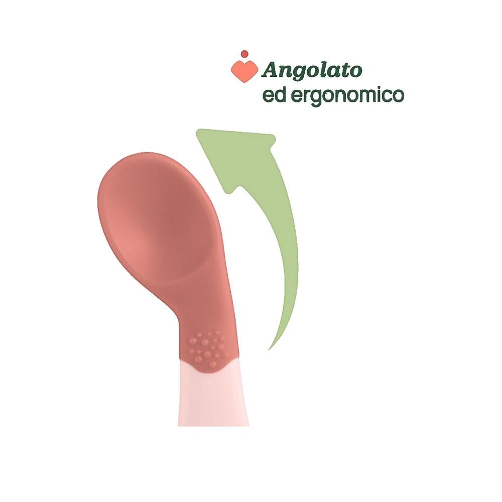 Roter Löffel mit ergonomischem Griff. Text: Angolato ed ergonomico.