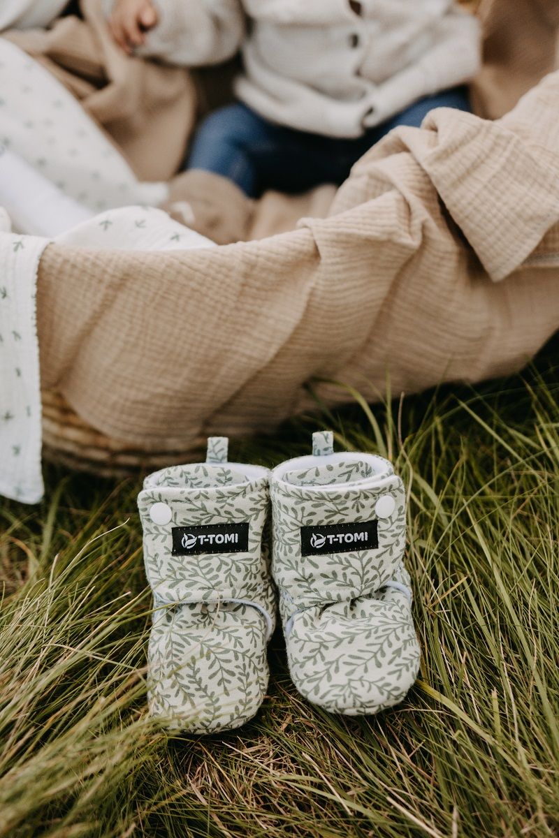 T-TOMI Krabbelschuhe Eucalyptus (0-3 Monate)