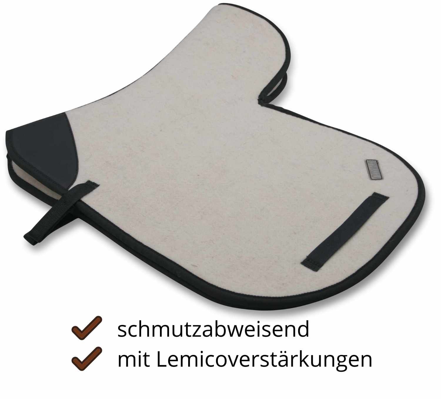 Filzsatteldecke mit Text: Schmutzabweisend, mit Lemicoverstärkungen. Beige mit schwarzem Rand und Details.