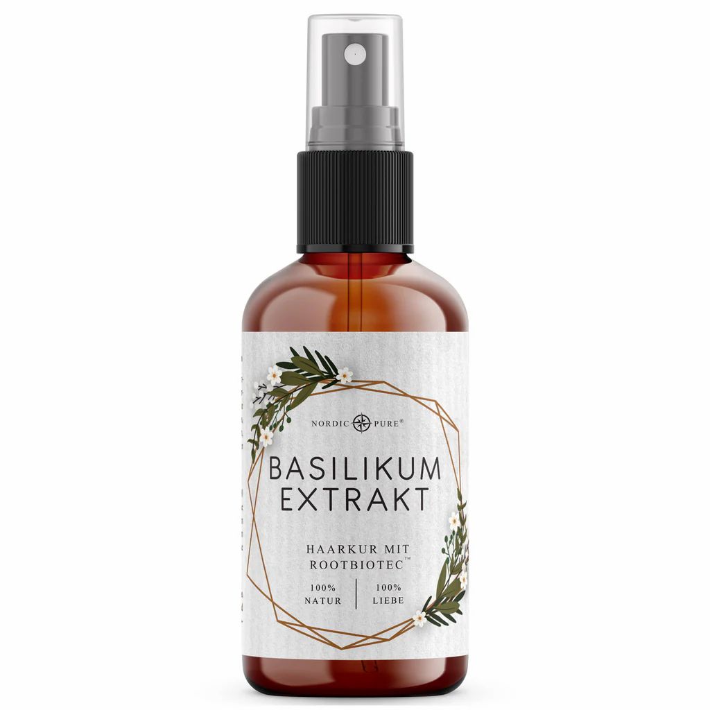 Braune Sprühflasche mit weißem Etikett. Aufschrift: Basilikum Extrakt, Haarkur mit RootBioTec. Marke: Nordic Pure. 100% Natur, Liebe.