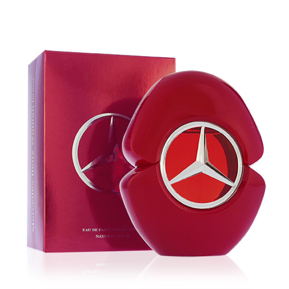 Roter Flakon mit silbernem Logo und roter Verpackung. Aufschrift: Mercedes Benz Woman in Red Eau de Parfum.