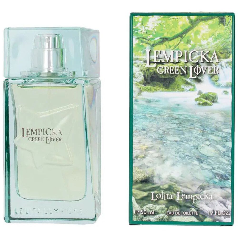Flakon und Verpackung von Lolita Lempicka Green Lover. Rechteckiger Flakon mit grünlicher Flüssigkeit. Grüne Verpackung mit Logo und Landschaft.