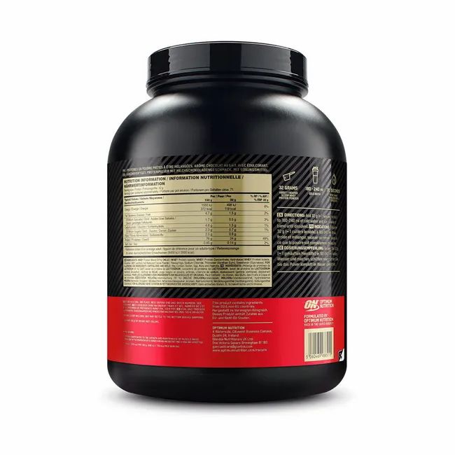 Rückseite eines schwarzen Behälters mit rotem Etikett. Nährwertangaben und Zubereitungshinweise. Marke: Optimum Nutrition.