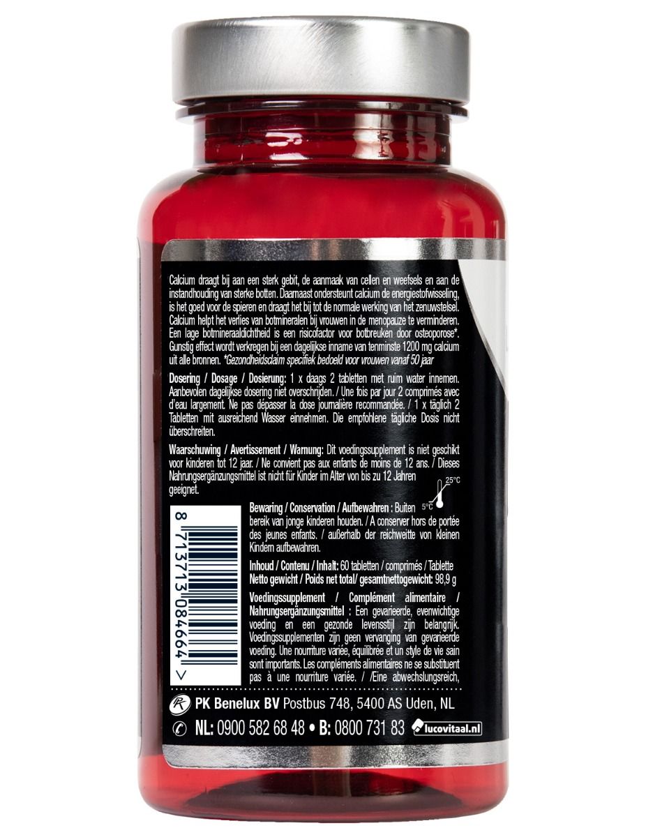 Rote Kunststoffflasche mit silbernem Deckel und einem Etikett mit Produktinformationen und Barcode.