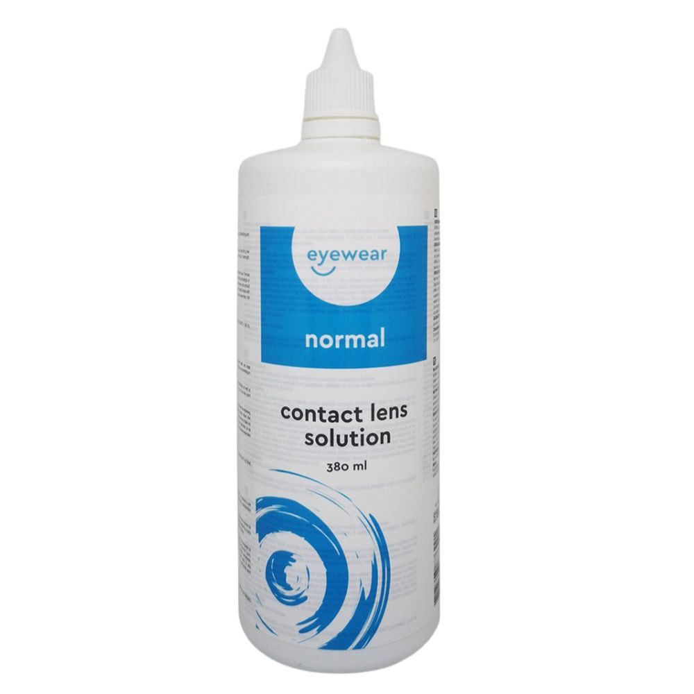 Weiße Flasche mit blauem Etikett. Aufschrift: Eyewear normal contact lens solution 380 ml.