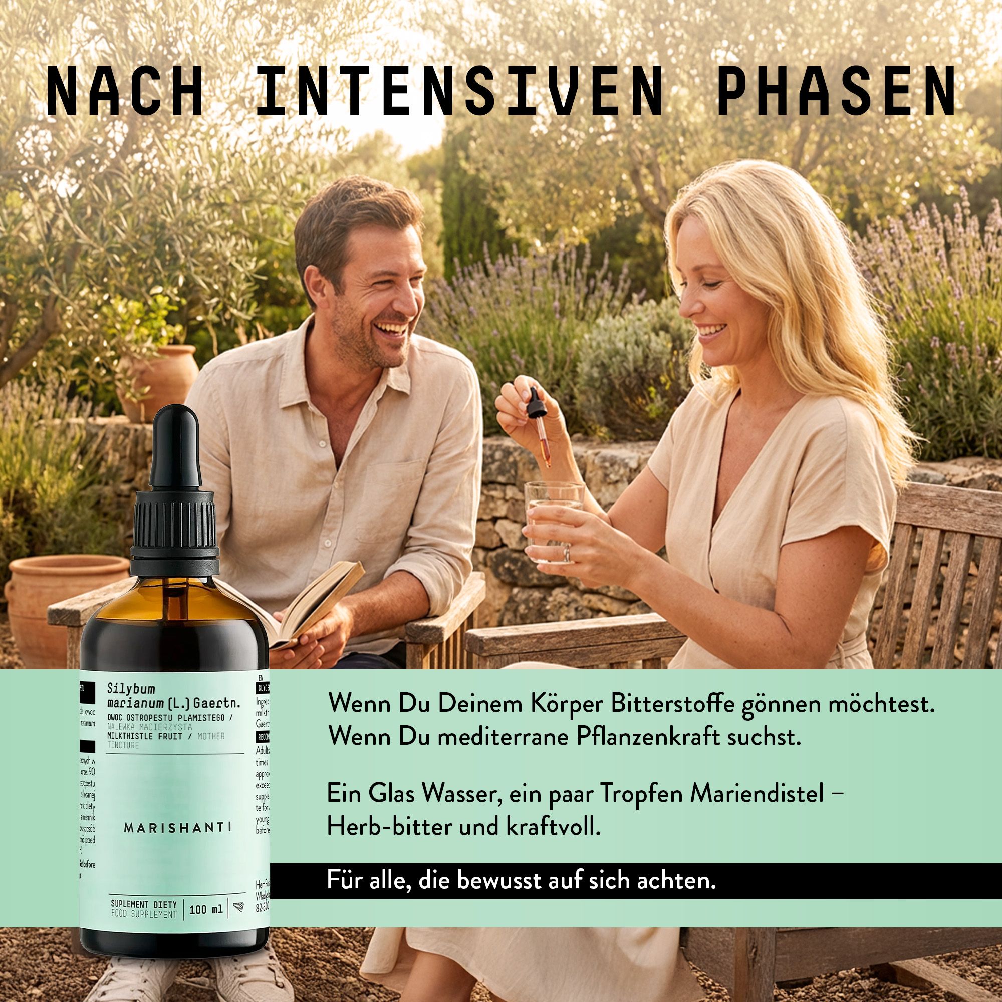 Braune Glasflasche mit Tropfer. Frau und Mann sitzen im Freien. Text: Mariendistel Extrakt, herb-bitter und kraftvoll.