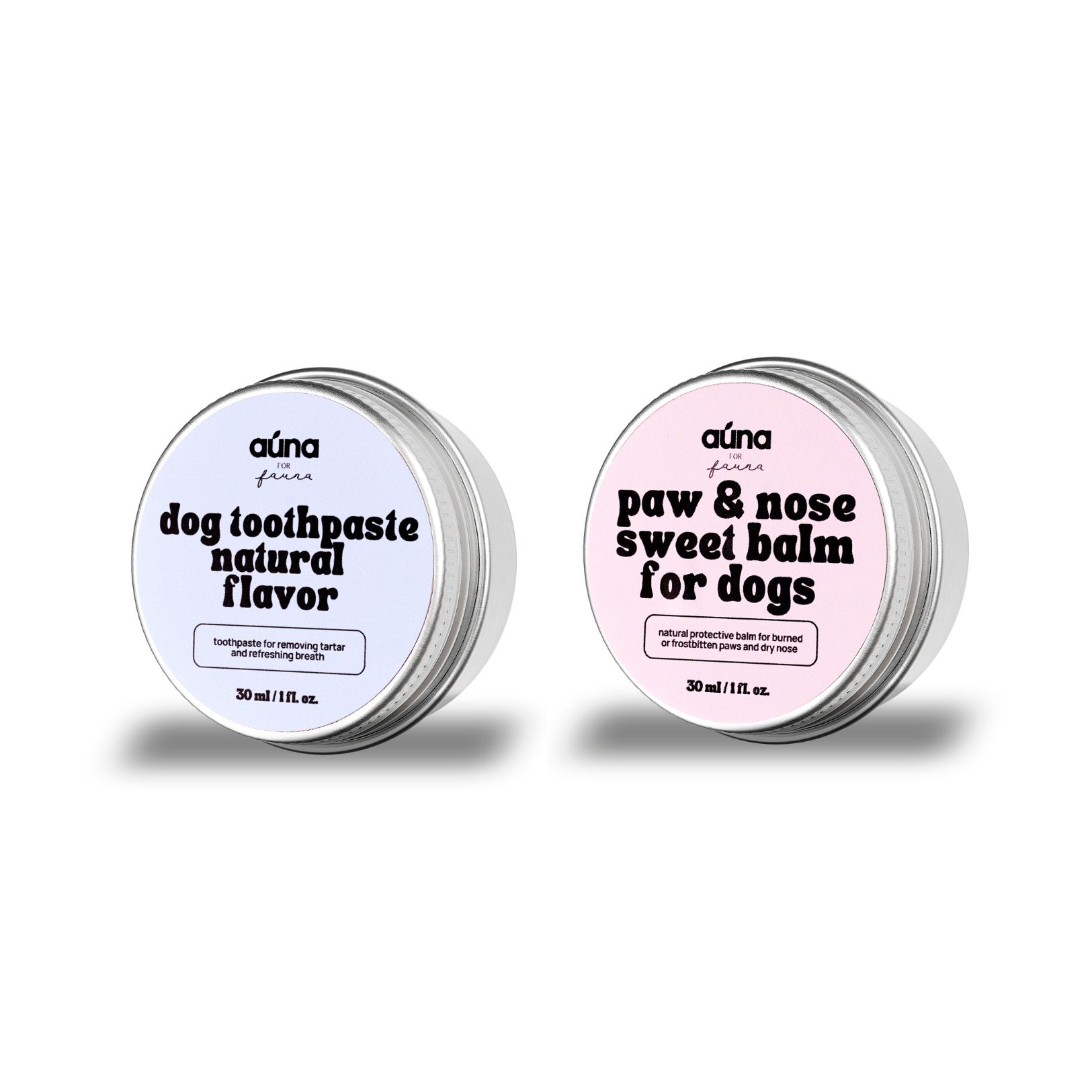 Zwei runde Dosen. Eine Dose mit Aufschrift "dog toothpaste natural flavor". Die andere Dose mit "paw & nose sweet balm for dogs".