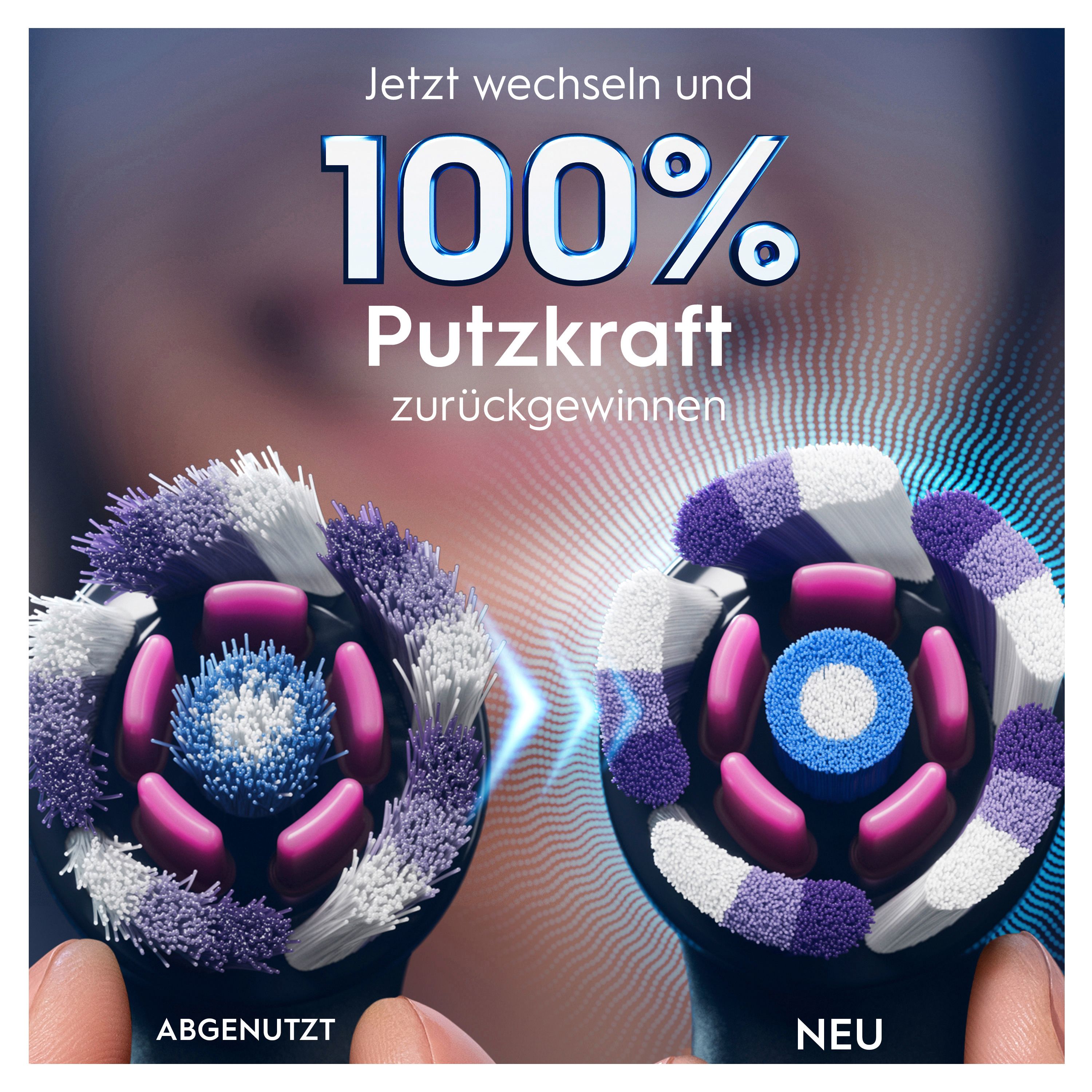 Vergleich von abgenutztem und neuem Bürstenkopf. Text: Jetzt wechseln und 100% Putzkraft zurückgewinnen.