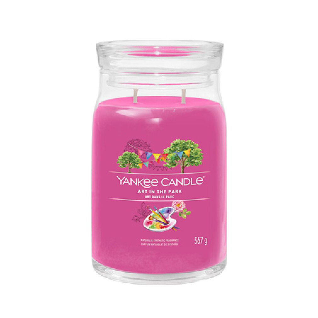 Rosa Duftkerze im Glas mit Deckel. Aufschrift: Yankee Candle, Art in the Park. Gewicht: 567 g.