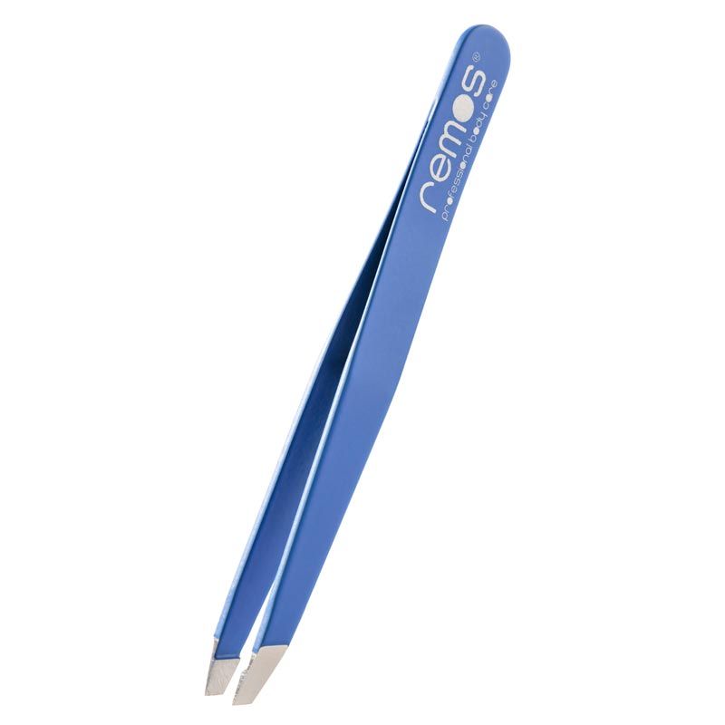 Blaue Pinzette mit silbernen Spitzen. Auf der Pinzette ist der Schriftzug "remos" zu sehen.