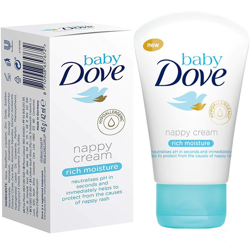 Baby Dove Windelcreme und Verpackung. Weißes Produkt mit blauem Deckel. Aufschrift: Baby Dove, nappy cream, rich moisture. Hypoallergen.