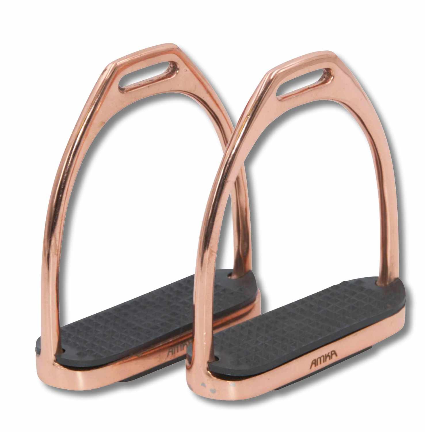 Zwei AMKA Fillis Steigbügel aus Metall in Roségold. Schwarze Trittflächen mit AMKA-Logo.
