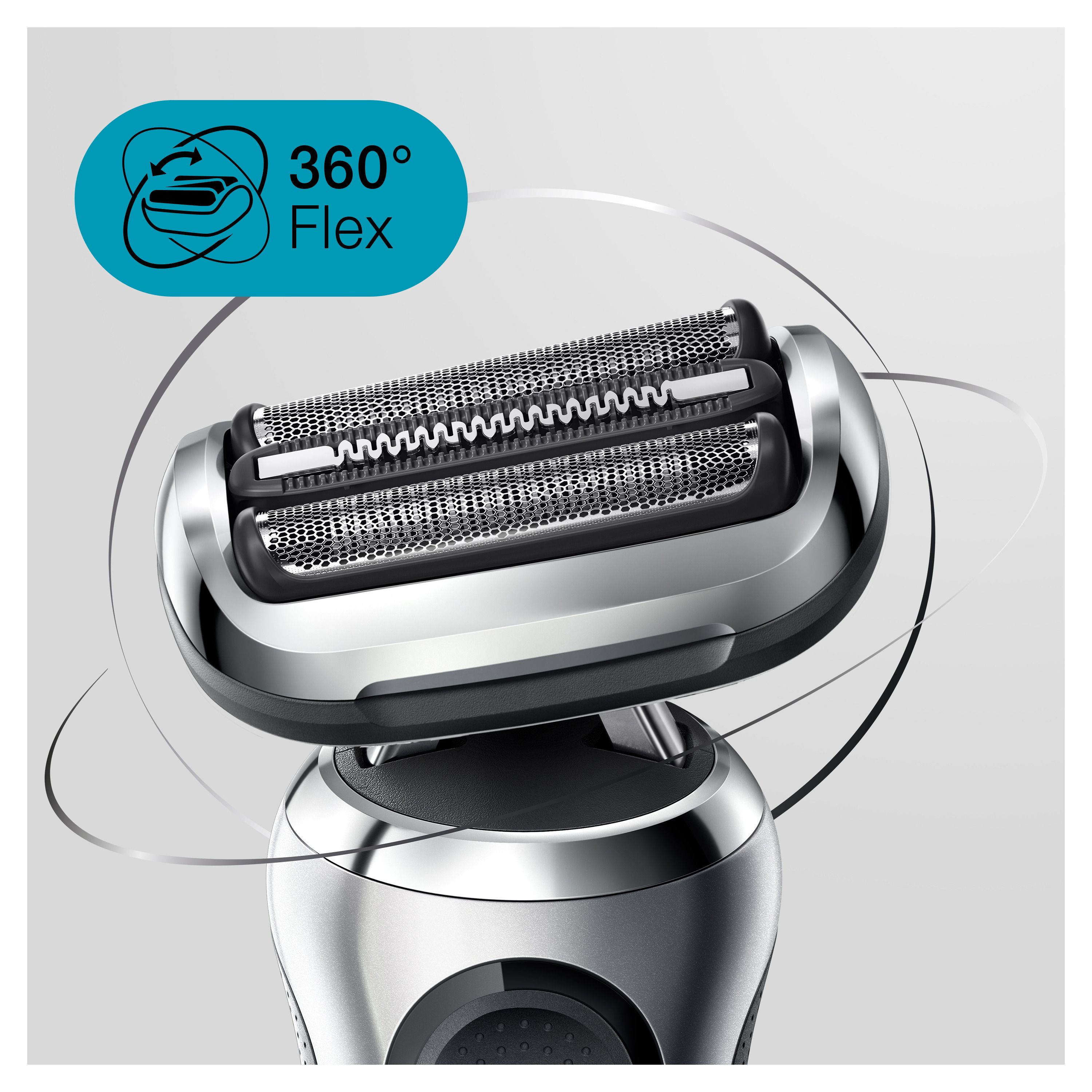 Nahaufnahme des Rasierkopfes. Silberfarben mit schwarzen Elementen. 360° Flex-Technologie.