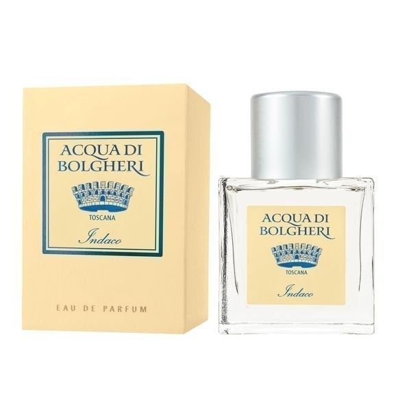 Parfümflakon und Karton. Aufschrift: Acqua di Bolgheri, Indaco, Toscana. Flakon mit silbernem Deckel.