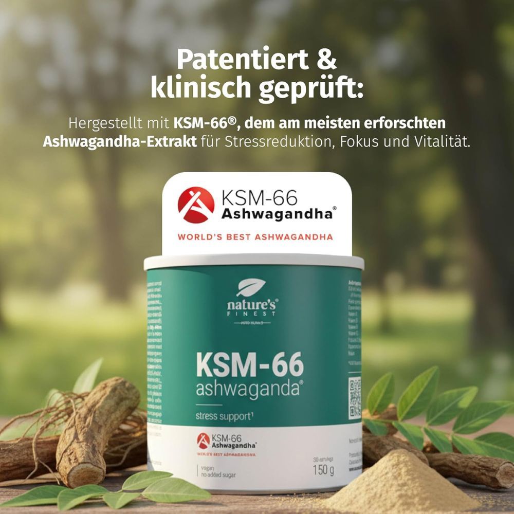 Nature's Finest KSM-66 Ashwagandha Dose im Freien, mit Ashwagandha-Wurzeln.