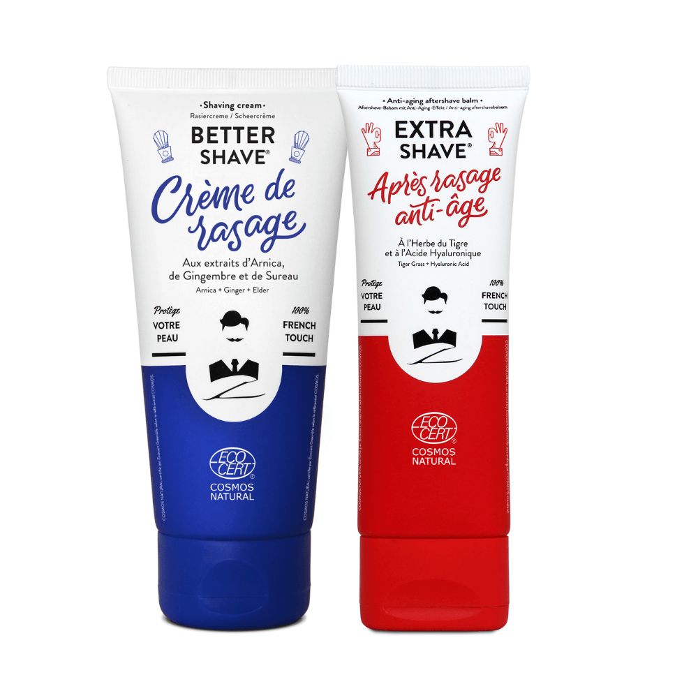 Zwei Tuben Rasiercreme und Aftershave. Blau und rot. Aufschrift: BETTER SHAVE, EXTRA SHAVE.