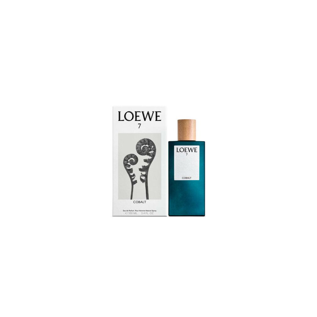 Loewe 7 Cobalt Edp Spray. Flakon mit Holzdeckel und weißer Verpackung mit Farnmuster. Text: LOEWE 7, COBALT.
