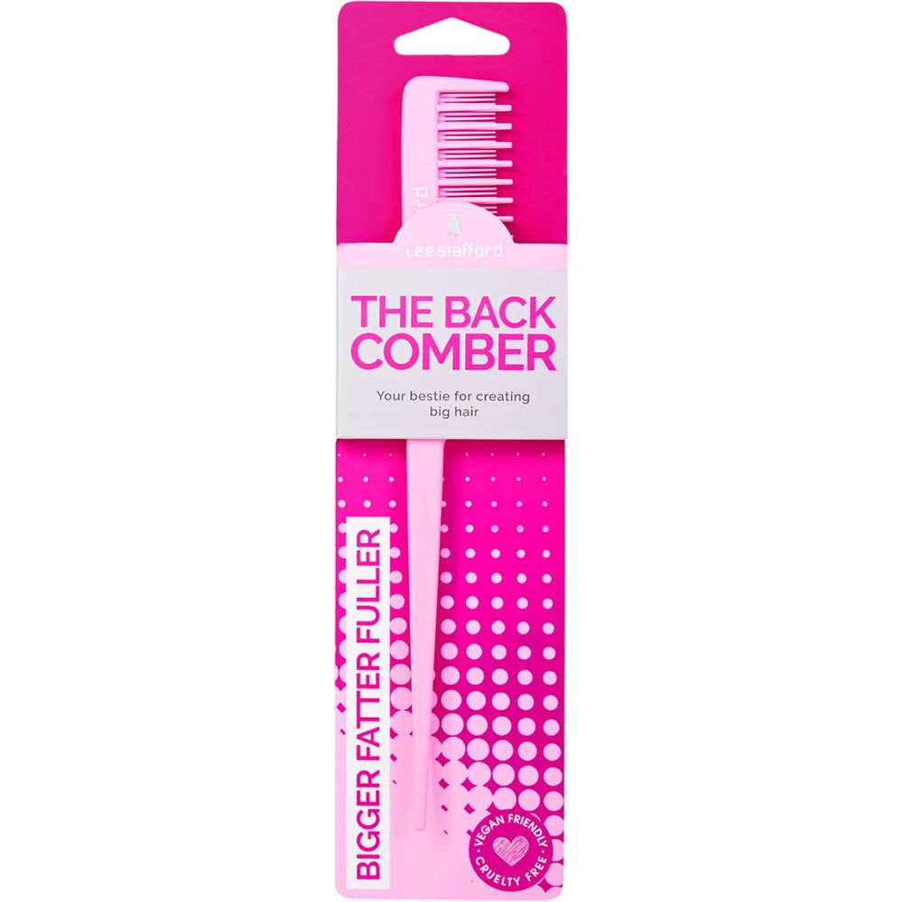 Ein pinker Kamm in einer pinken Einzelhandelsverpackung mit der Aufschrift 'THE BACK COMBER'.