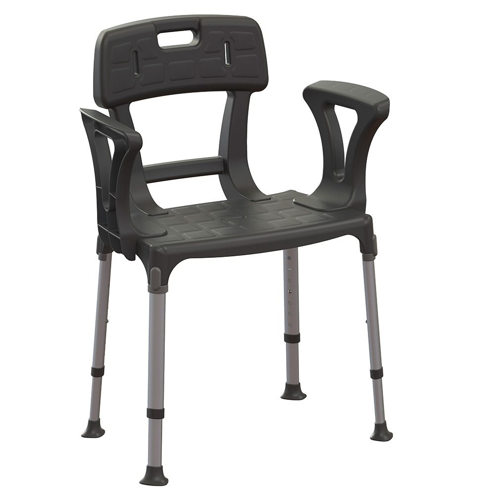 Duschstuhl mit Rückenlehne und Armlehnen. Schwarzer Kunststoff, silberne Beine. Rechteckige Sitzfläche, Armlehnen mit Griffen. Verstellbare Beine.