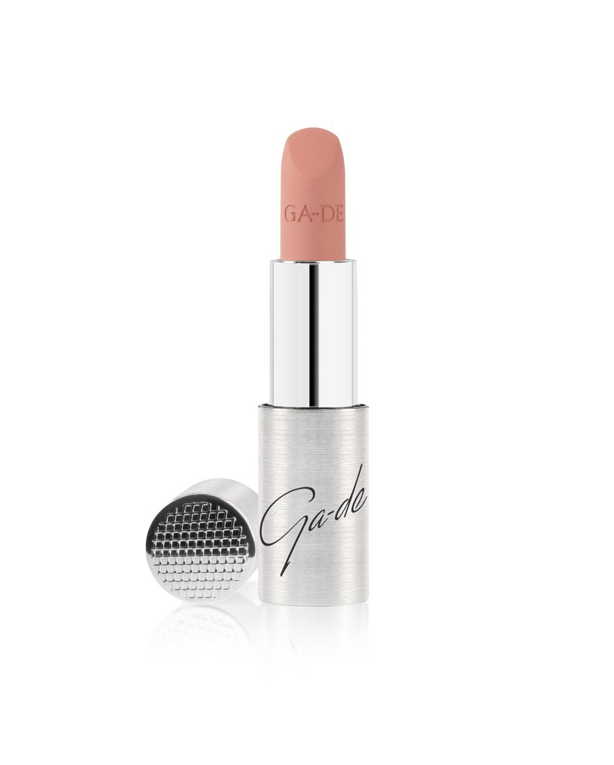 Ga-De Selfie Soft Matte Lipstick in hellem Nudeton mit silbernem Gehäuse.