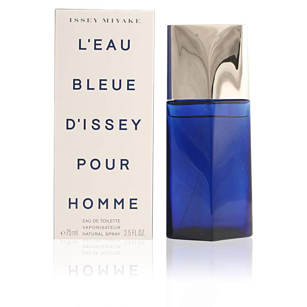 Blaues Parfümflakon und Verpackung. Aufschrift: L'Eau Bleue d'Issey Pour Homme. Flakon neben Verpackung.