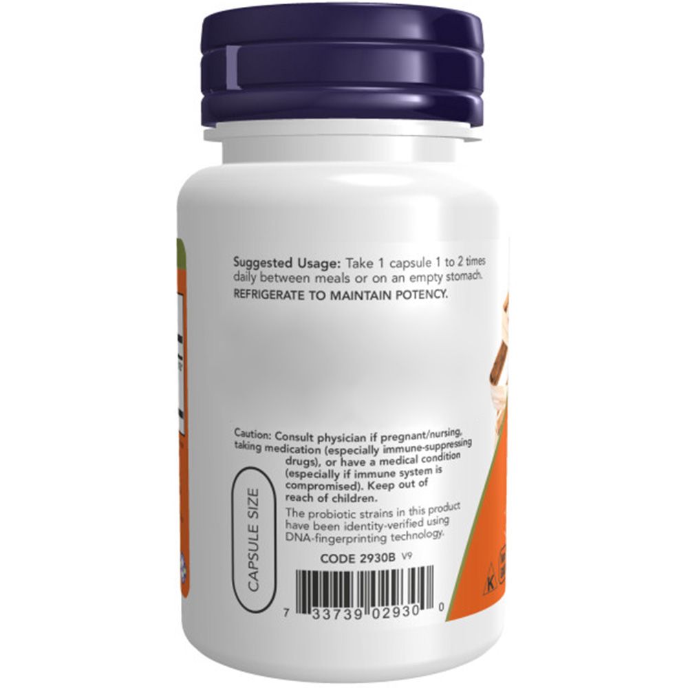 Rückseite der Flasche. Aufschrift: Empfohlene Anwendung: 1 Kapsel 1-2 mal täglich. Kühl lagern. Code 2930B.