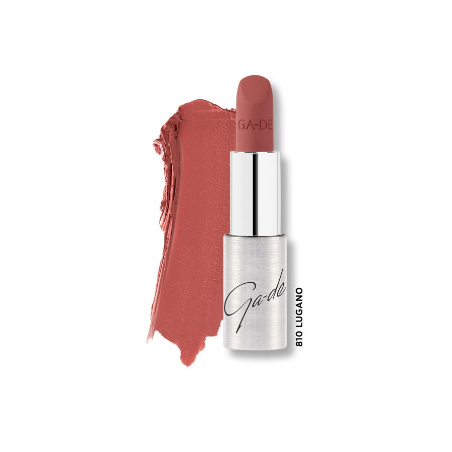 Ga-De Selfie Soft Matte Lipstick, Farbe 810 Lugano. Silbernes Gehäuse mit mattem, rosafarbenem Lippenstift und Farbabstrich.