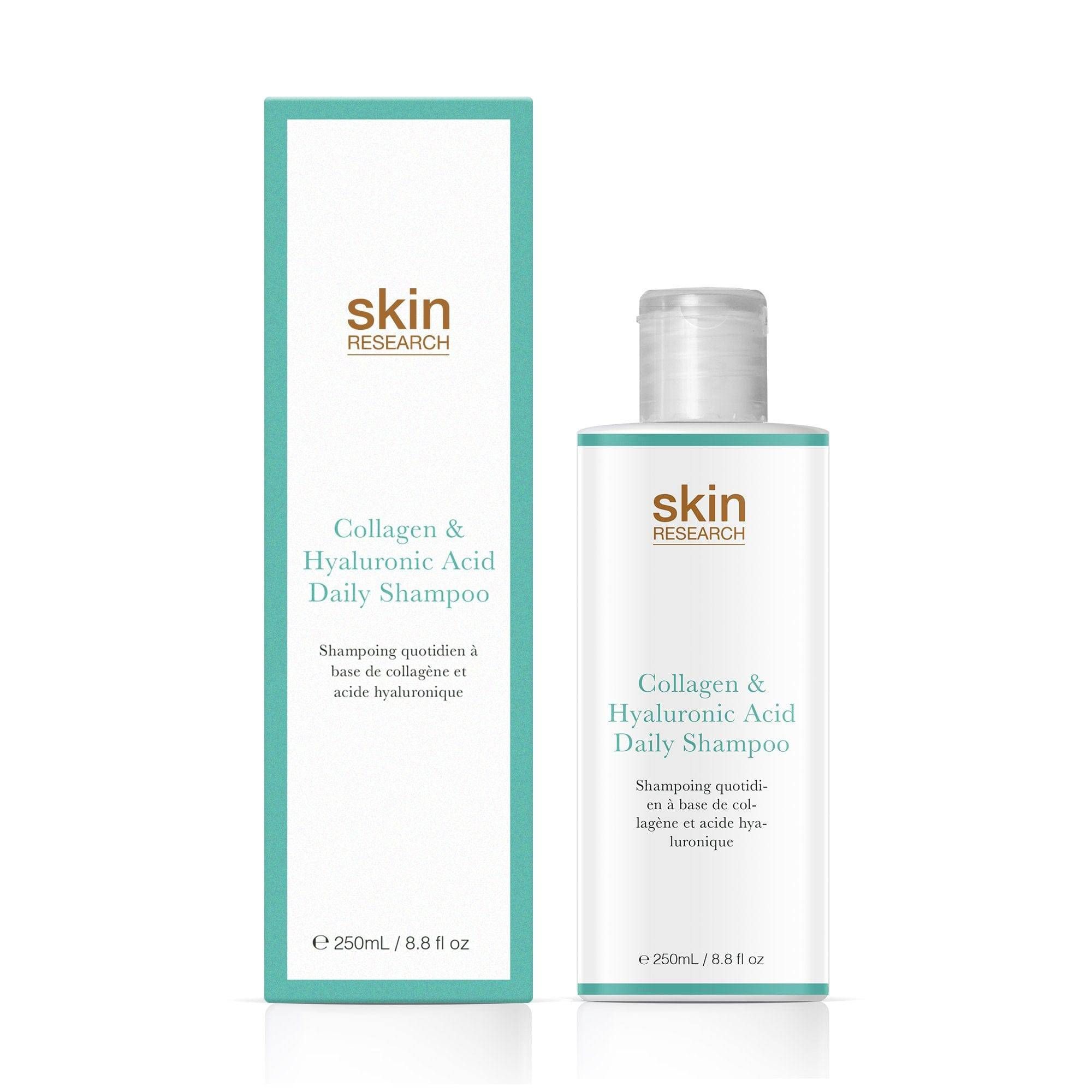 Shampoo-Flasche und Verpackung. Aufschrift: Collagen & Hyaluronsäure Daily Shampoo. Marke: skin RESEARCH. Verpackung: Weiß mit blaugrünen Akzenten.