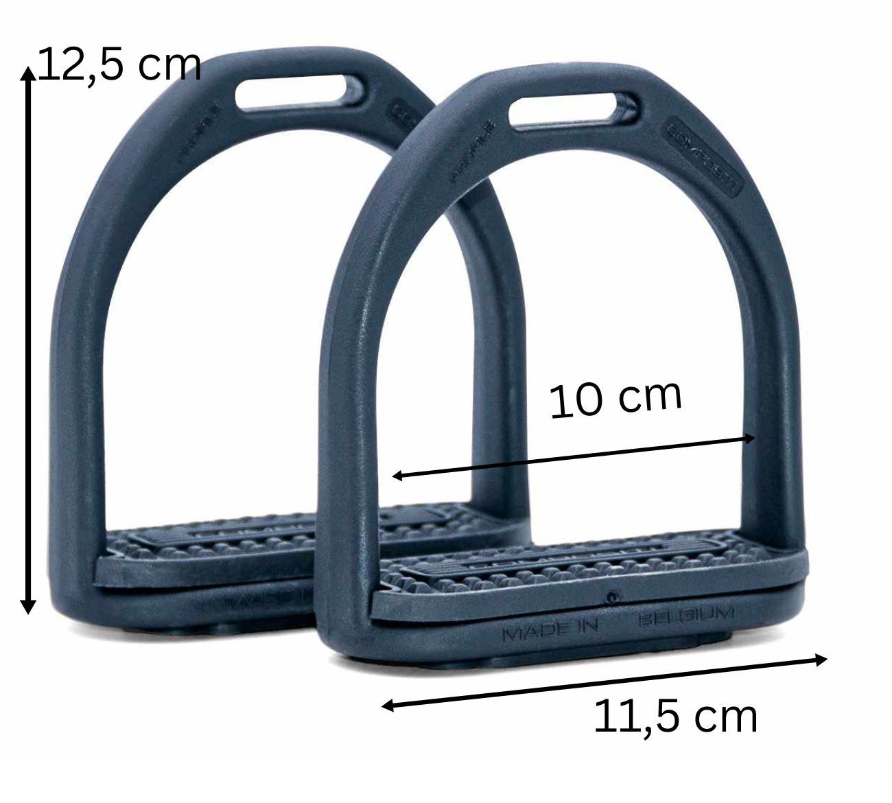 Zwei schwarze Steigbügel. Maße: 12,5 cm hoch, 11,5 cm breit, 10 cm breit. Hergestellt in Belgien.