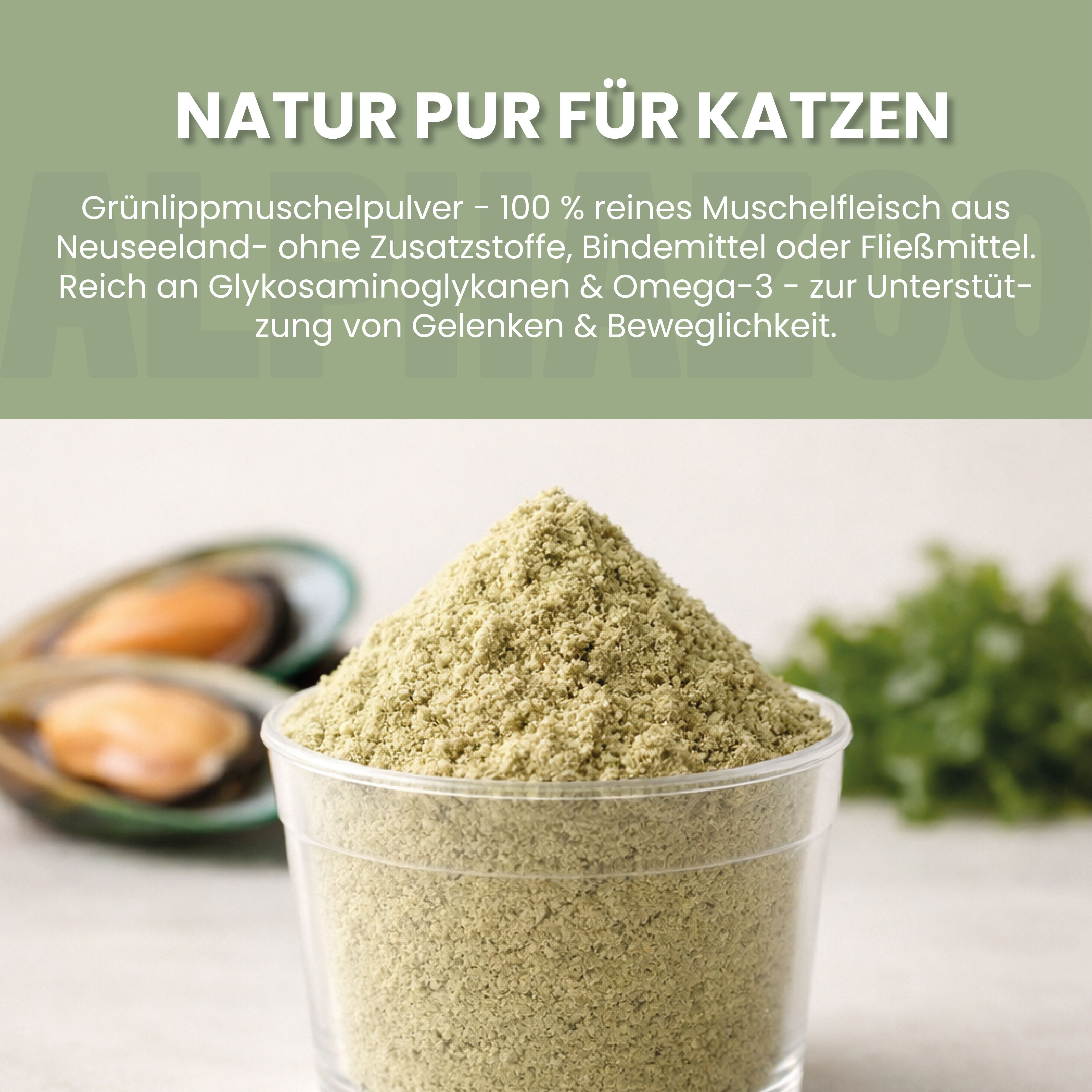 Ein Glas mit Grünlippmuschel-Pulver, daneben Muscheln und Kräuter. Text: Natur pur für Katzen.