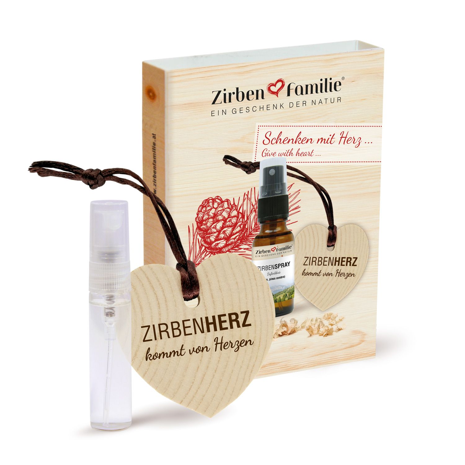 Holzherz-Anhänger mit Text, Sprühflasche und Geschenkbox. Box mit Produktabbildung und Text. ZirbenHerz-Set.