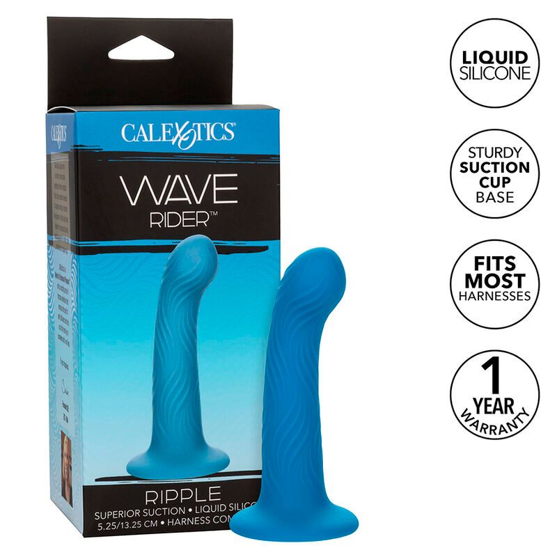 Produktverpackung mit blauem Analplug. Text: CALEXCTICS WAVE RIDER RIPPLE, Flüssigsilikon, stabile Saugnapfbasis, passt in die meisten Gurte.