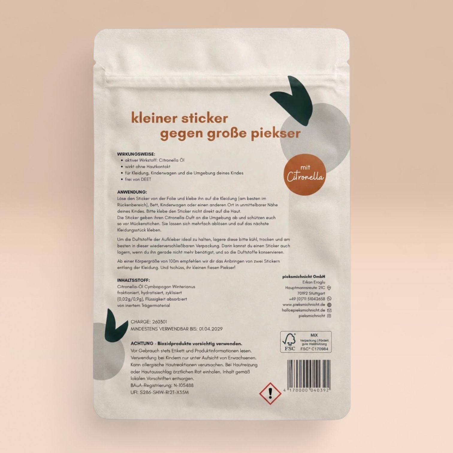 Rückseite einer Packung mit Anti-Mücken-Stickern, mit Informationen zu Inhaltsstoffen und Anwendung.