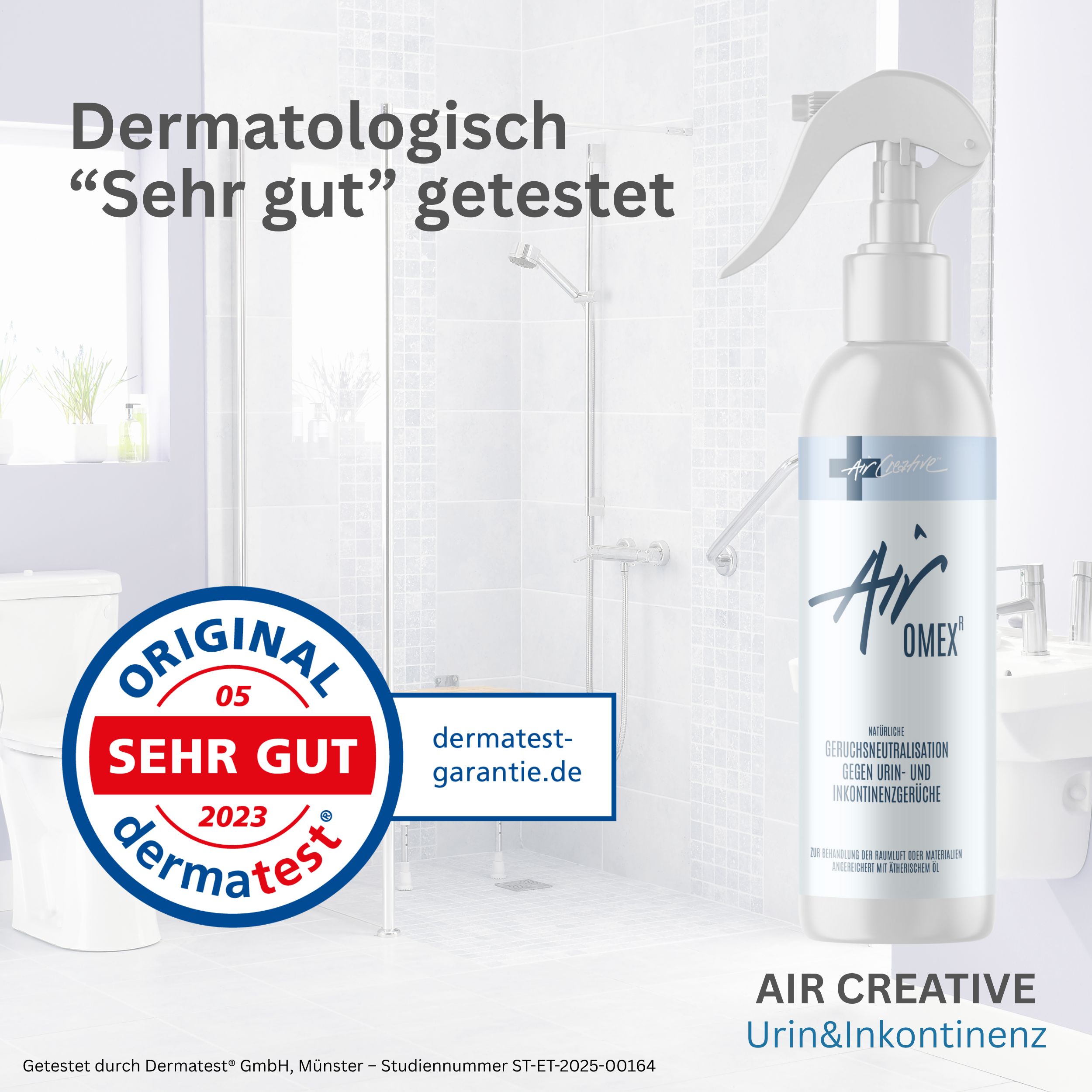 Weiße Sprühflasche mit Air Creative Airomex-Logo. Dermatest-Siegel. Im Hintergrund: Badezimmer mit Toilette und Haltegriff.