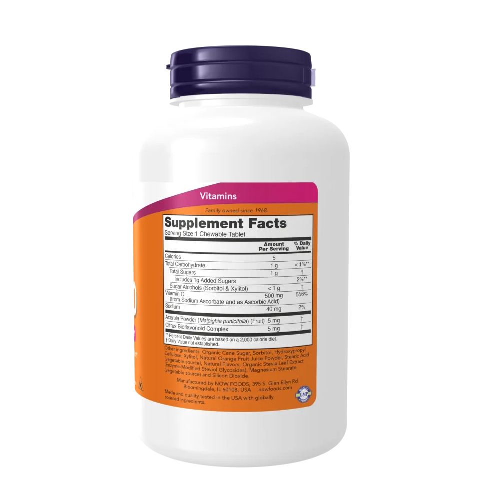 Rückseite der Vitamin C-500 Flasche. Enthält Nährwertangaben und Inhaltsstoffe. Weißer Behälter mit lila Deckel.